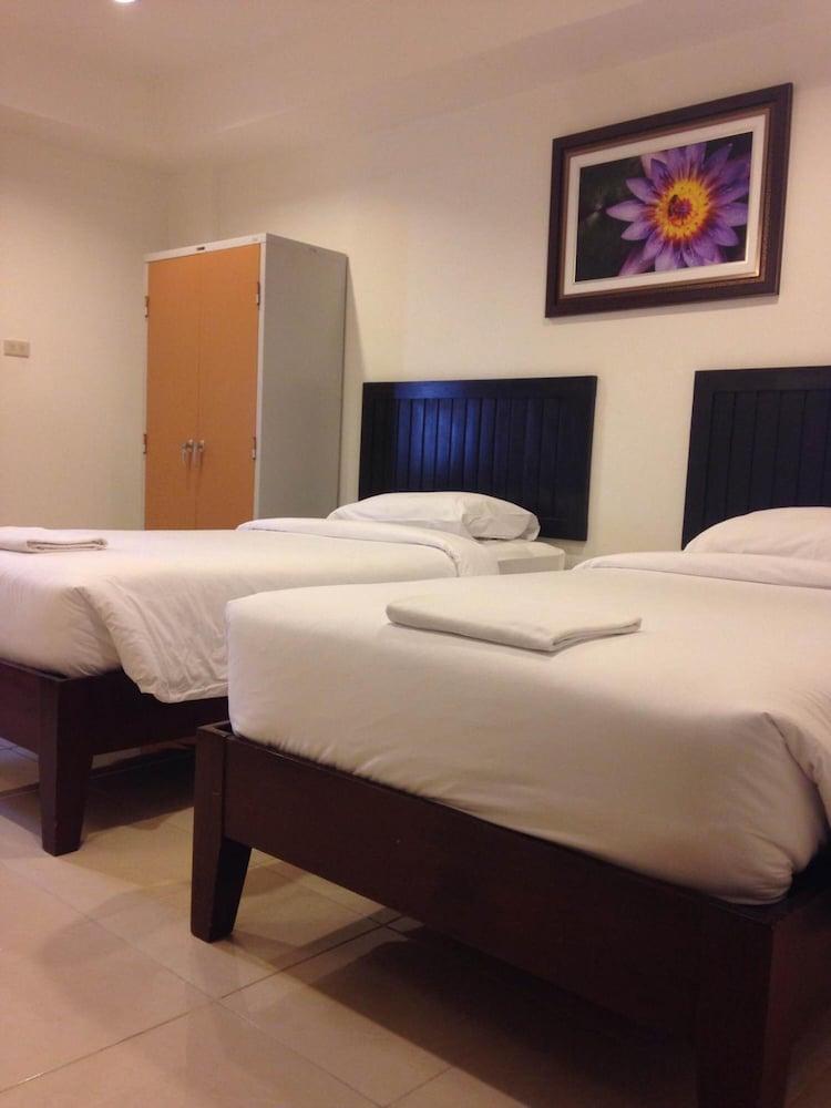 Top Hostel Апарт-отель Удон-Тхани