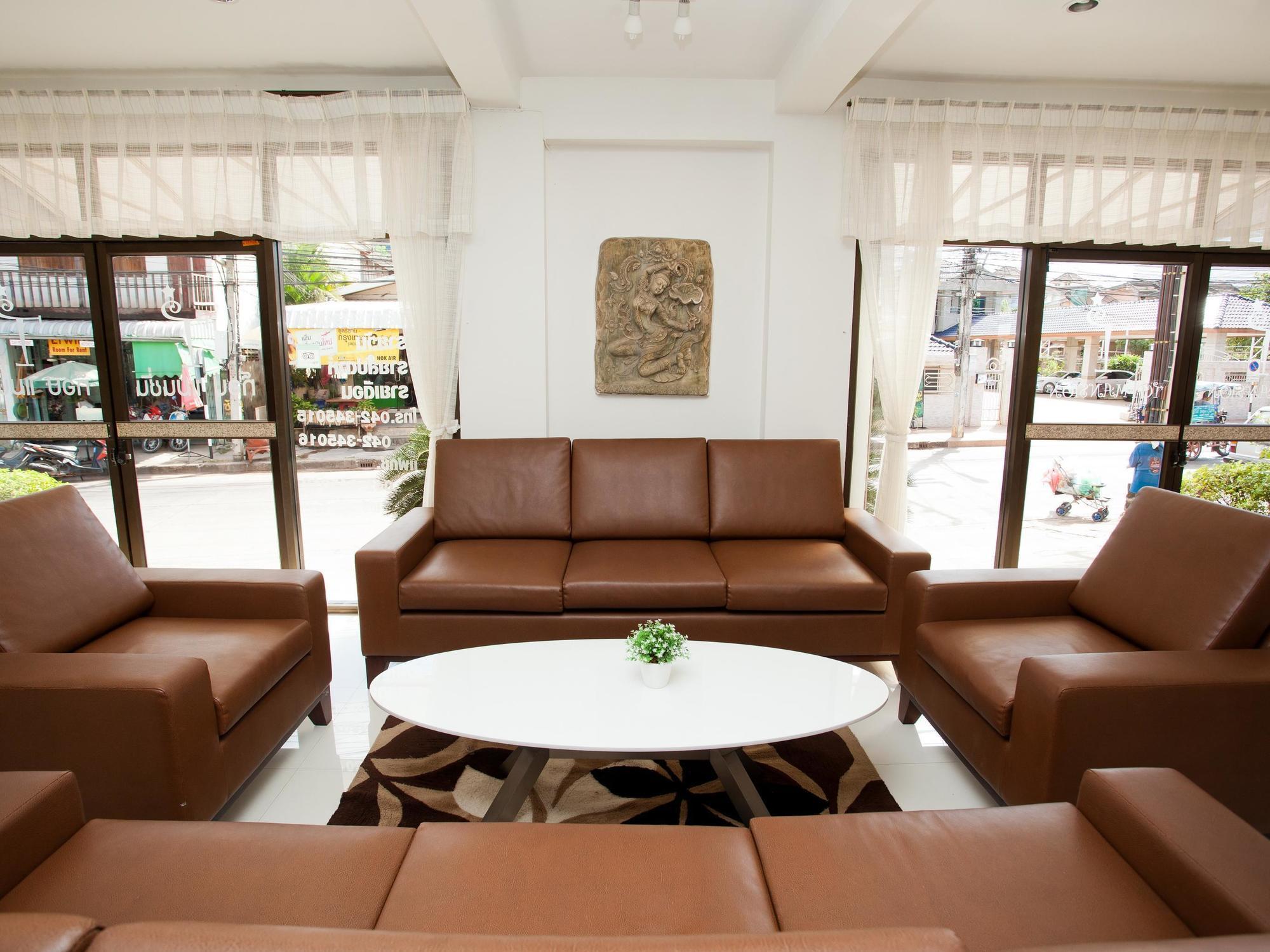 Top Hostel होटल के अलावा Udon Thani